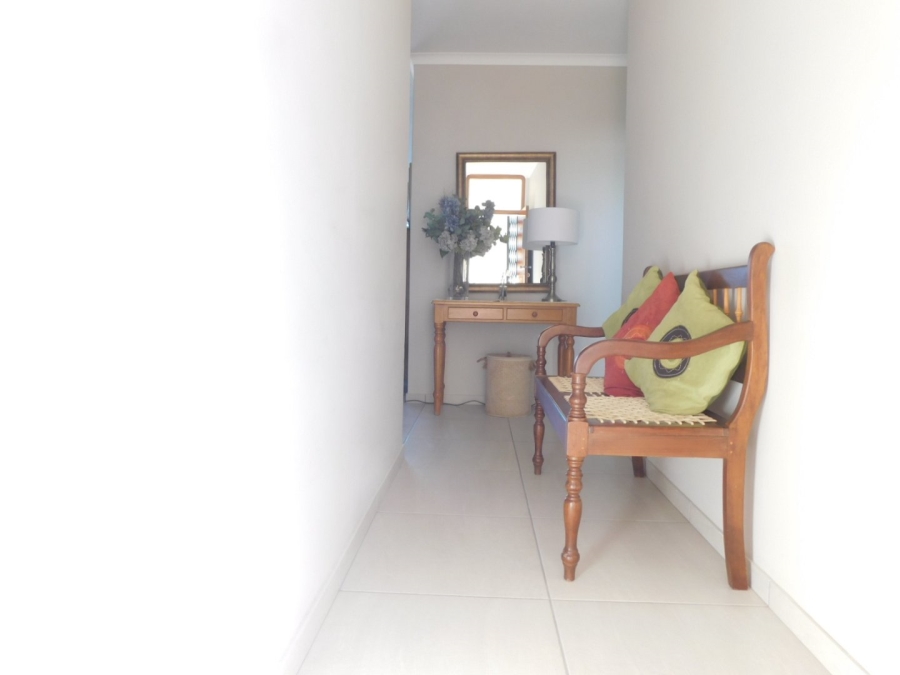 To Let 3 Bedroom Property for Rent in Strand Central Western Cape